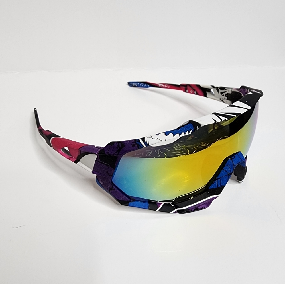 All Season Wrap Sunglasses | Cartoon Design - Picture 3 of 5